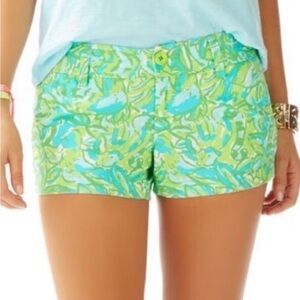Lilly Pulitzer “The Walsh Short" green, blue & white tropical floral size 8